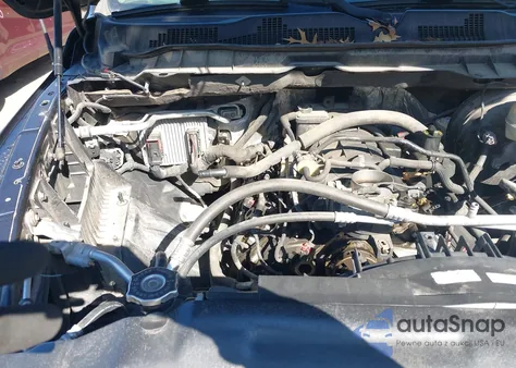 2015 Ram 1500 Outdoorsman z USA, uszkodzony, nr VIN 1C6RR7LT5FS653570